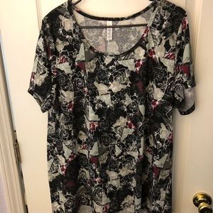 Lula Roe top 2xL